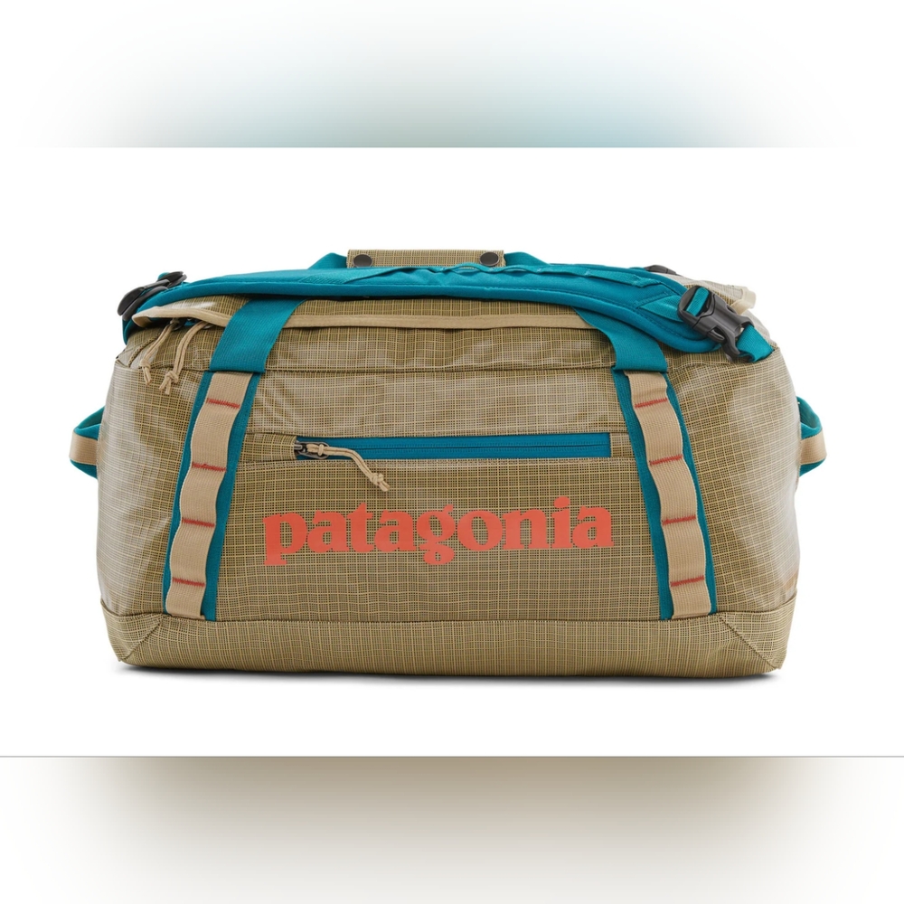 Patagonia Tan and Teal Men's Duffel Bag